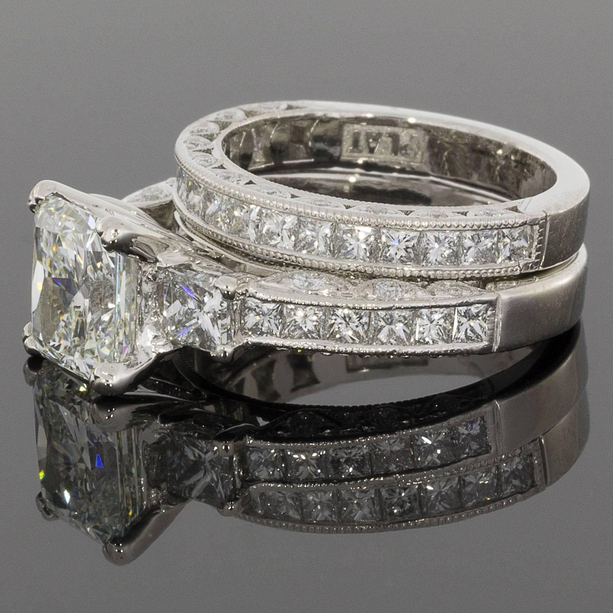Tacori Radiant Diamond GIA Certified Classic Crescent Engagement Ring Set In Excellent Condition In Columbia, MO