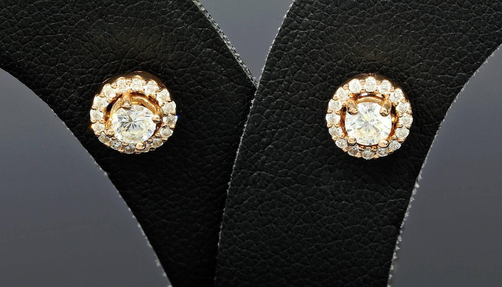 Rose Gold Round Diamond Halo Stud Earrings 1