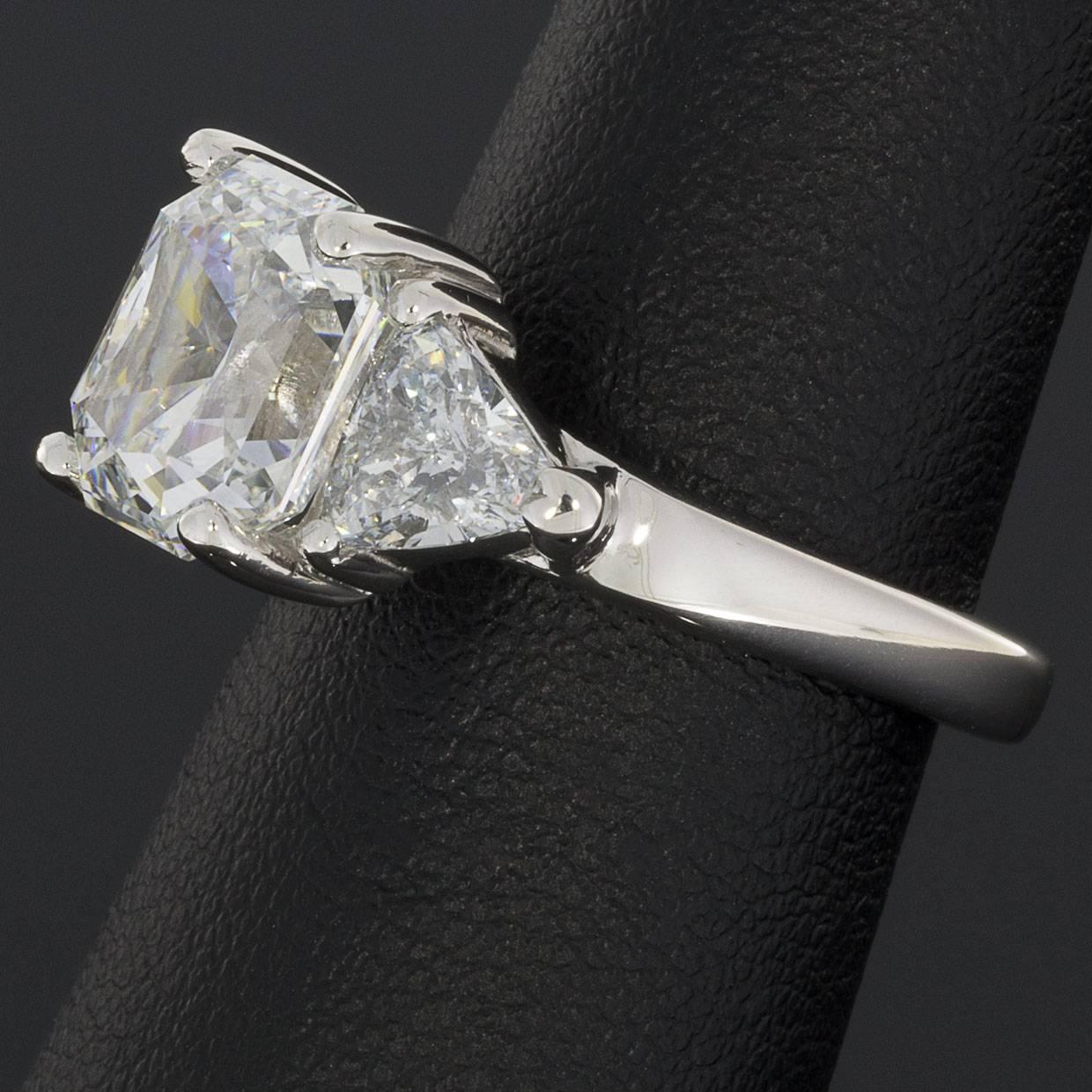 Magnificent Colorless Radiant and Triangle GIA Certified Diamond Engagement Ring For Sale 1