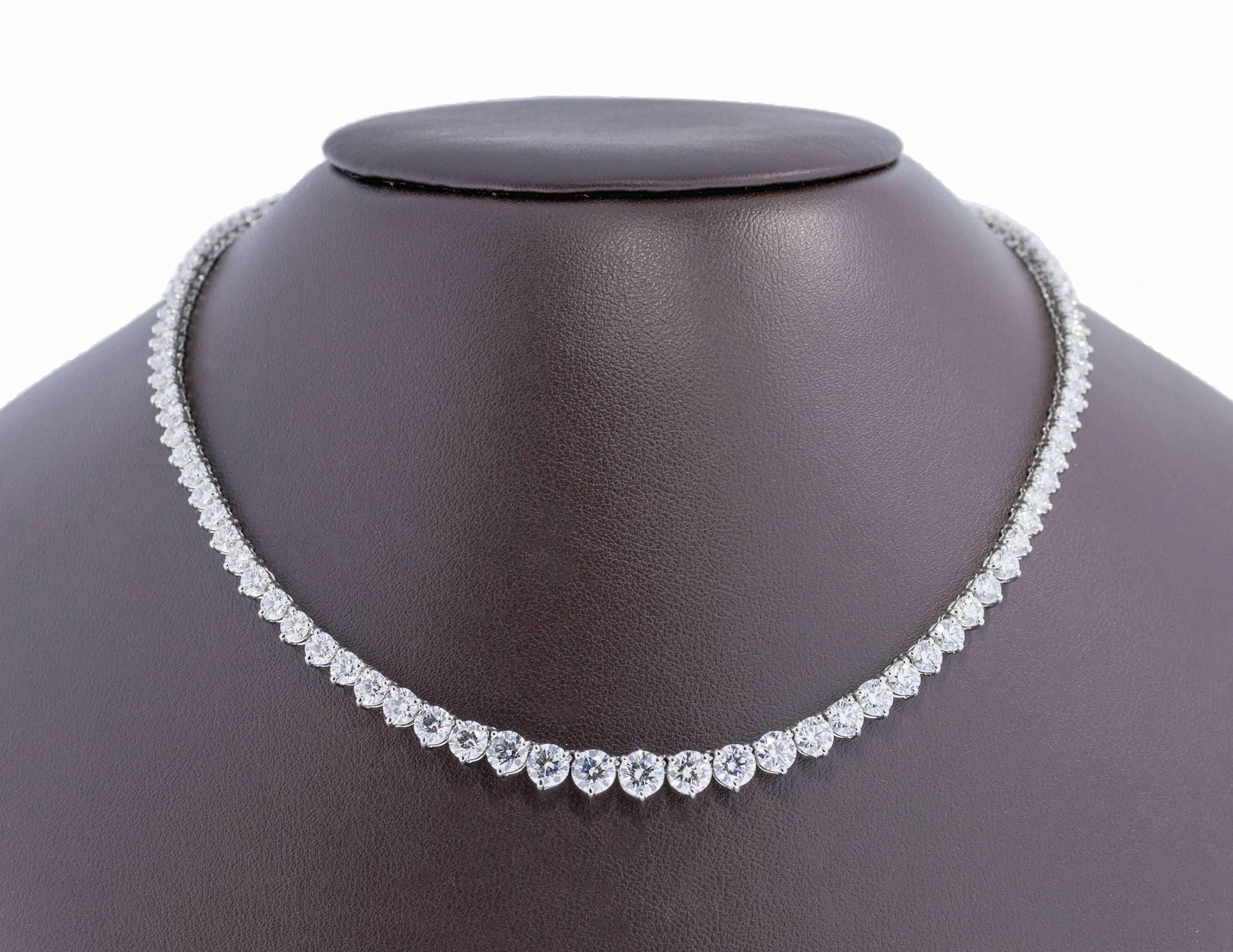 This gorgeous necklace will simply take your breath away! It features a 101 natural round brilliant cut diamonds that have a combined total weight of approximately 21 carats. These sparkling diamonds conservatively grade as GH/VS1-SI1 in quality.