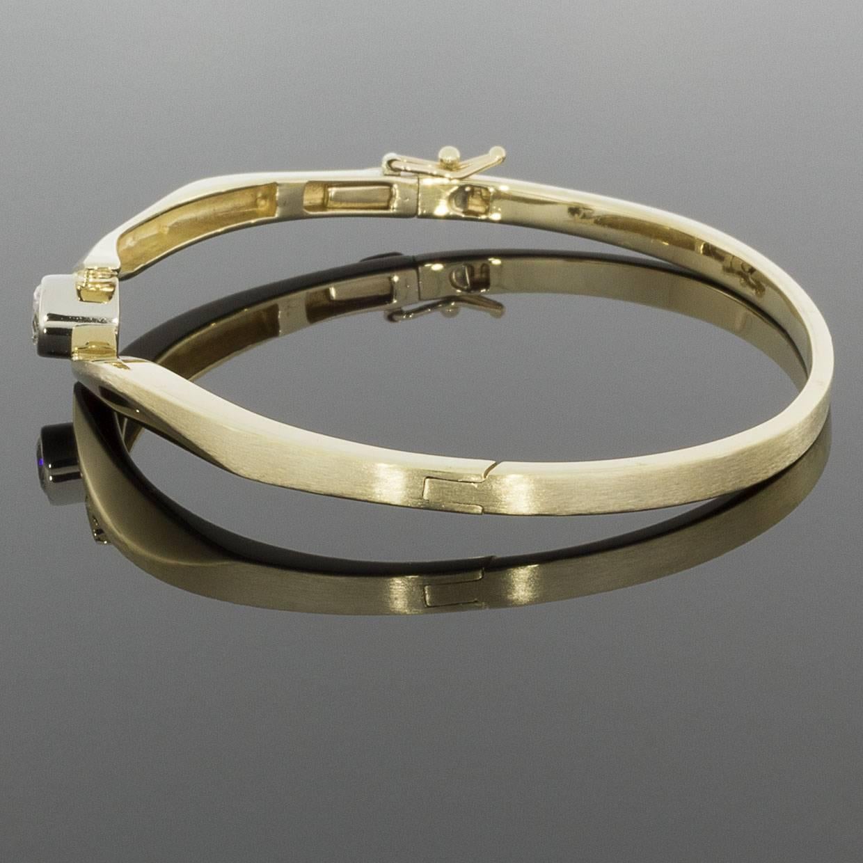 diamond solitaire bangle bracelet