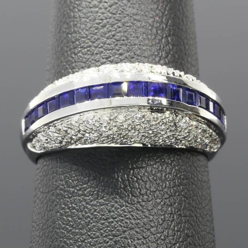 White Gold Sapphire and Diamond Unique Domed Band Ring In Excellent Condition For Sale In Columbia, MO