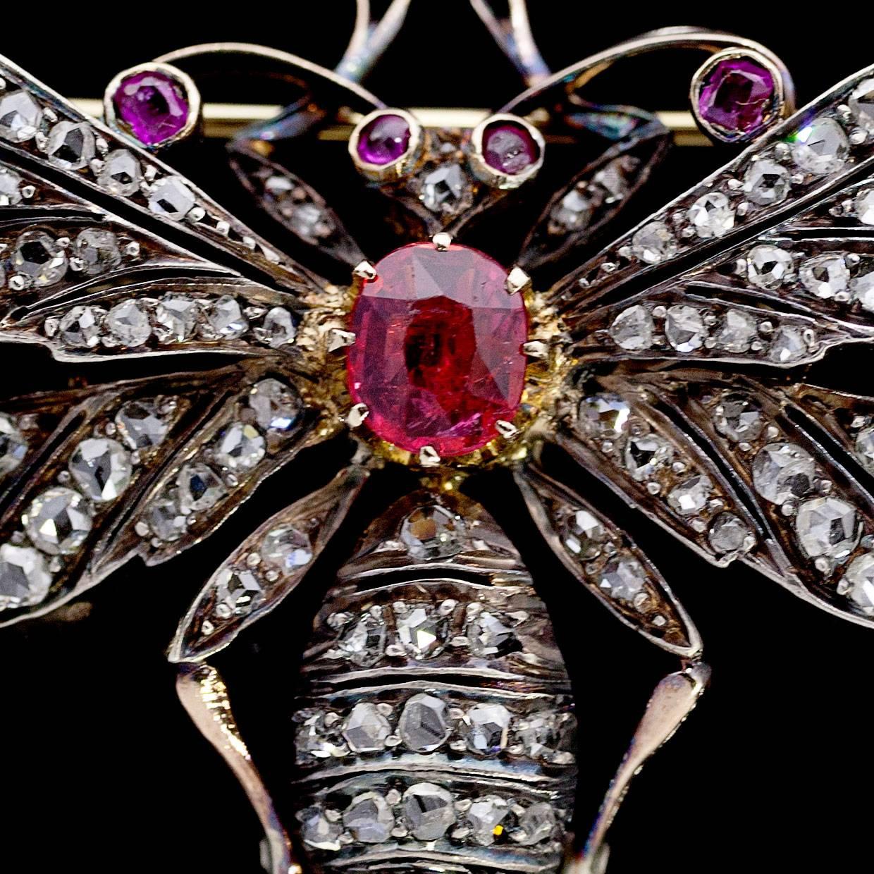 Antique Ruby and Old Mine Cut Diamond Handcrafted Bee Brooch Pin For Sale 1