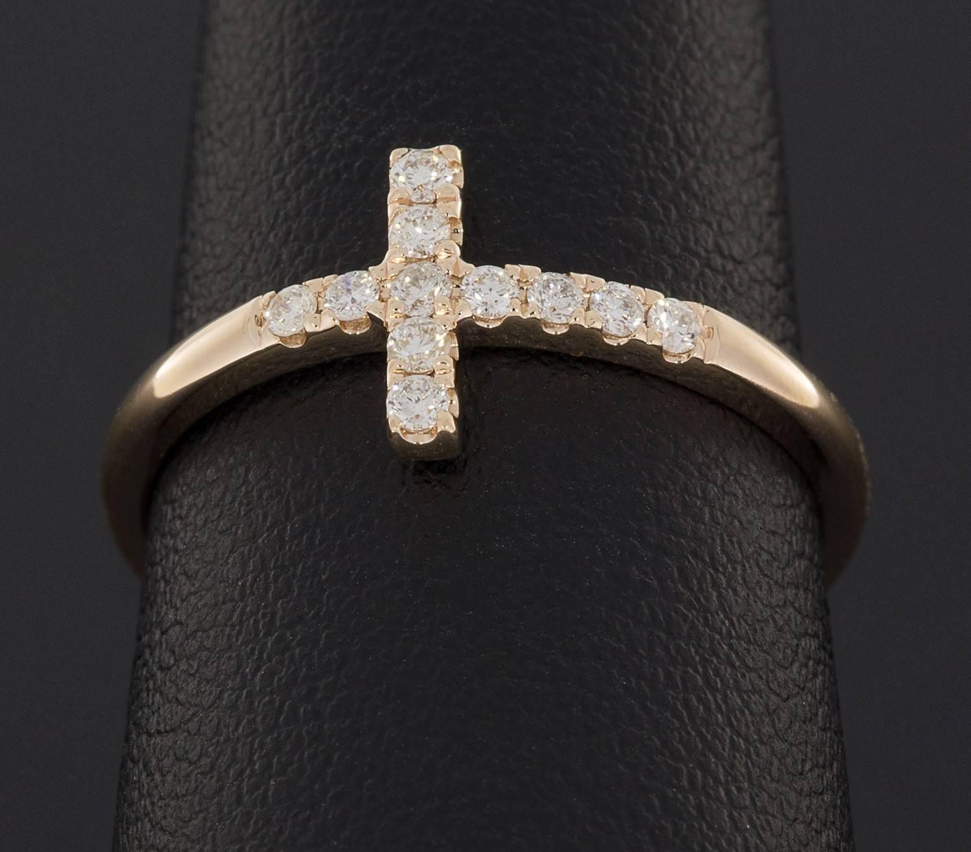 Diamond Rose Gold Sideways Cross Band or Midi Ring In New Condition In Columbia, MO