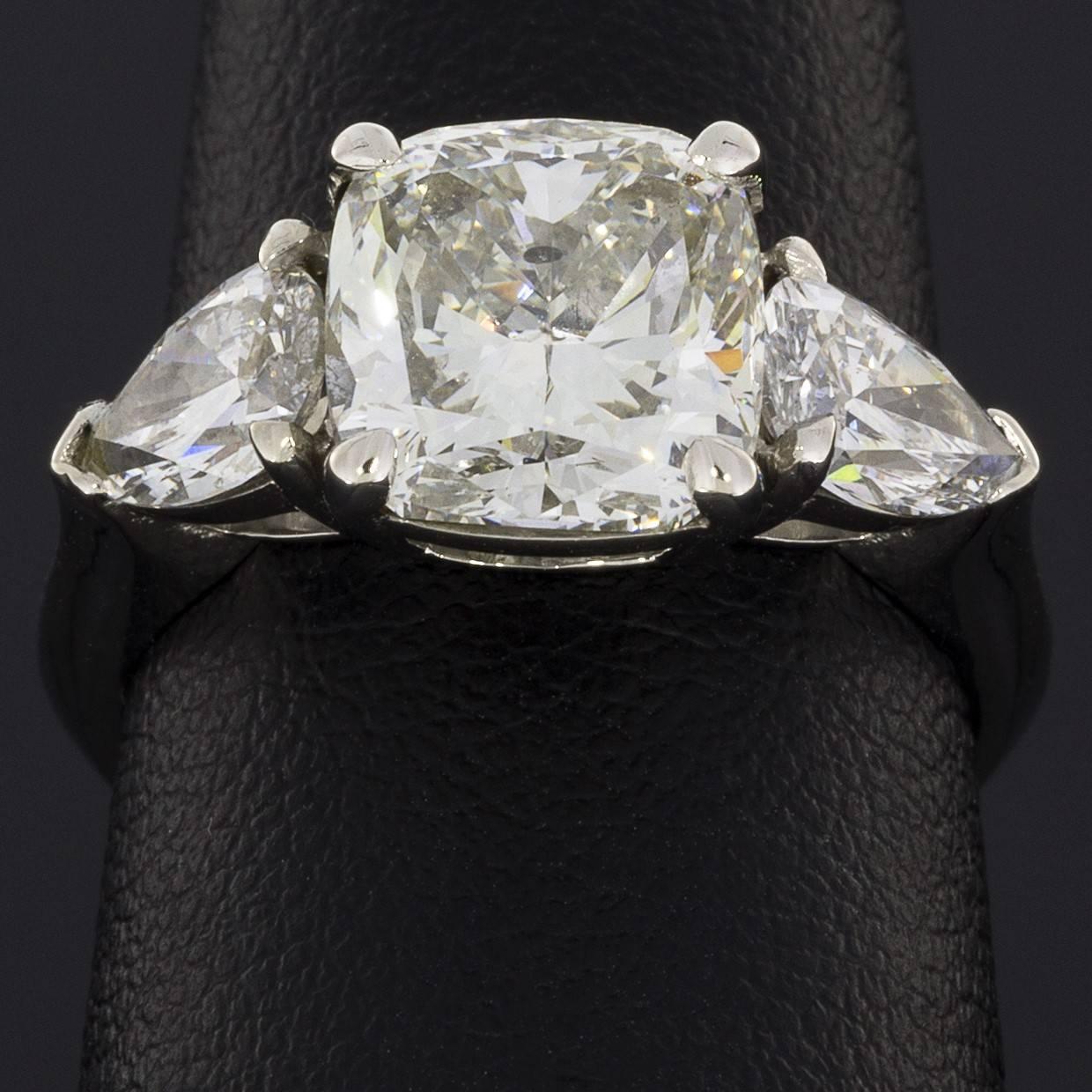 Women's Exquisite GIA Certified Cushion and Pear Diamond Platinum Engagement Ring