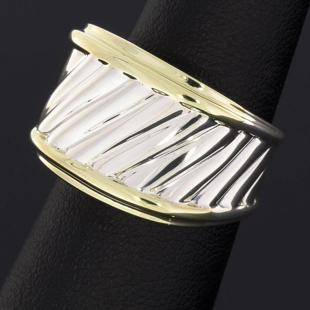 David Yurman Thoroughbred Cable Cigar Band Silver and Gold Ring In Excellent Condition In Columbia, MO
