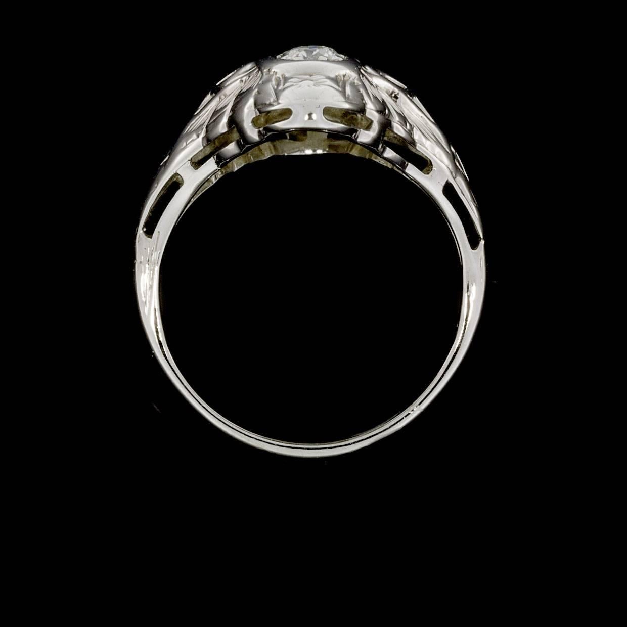 Vintage Old European Diamond Filigree Engraved White Gold Ring In Good Condition In Columbia, MO
