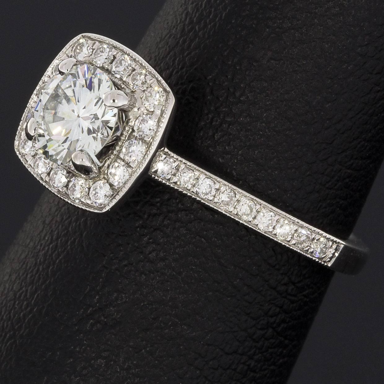 Round Cut Round Diamond Cushion Halo White Gold Engagement Ring For Sale