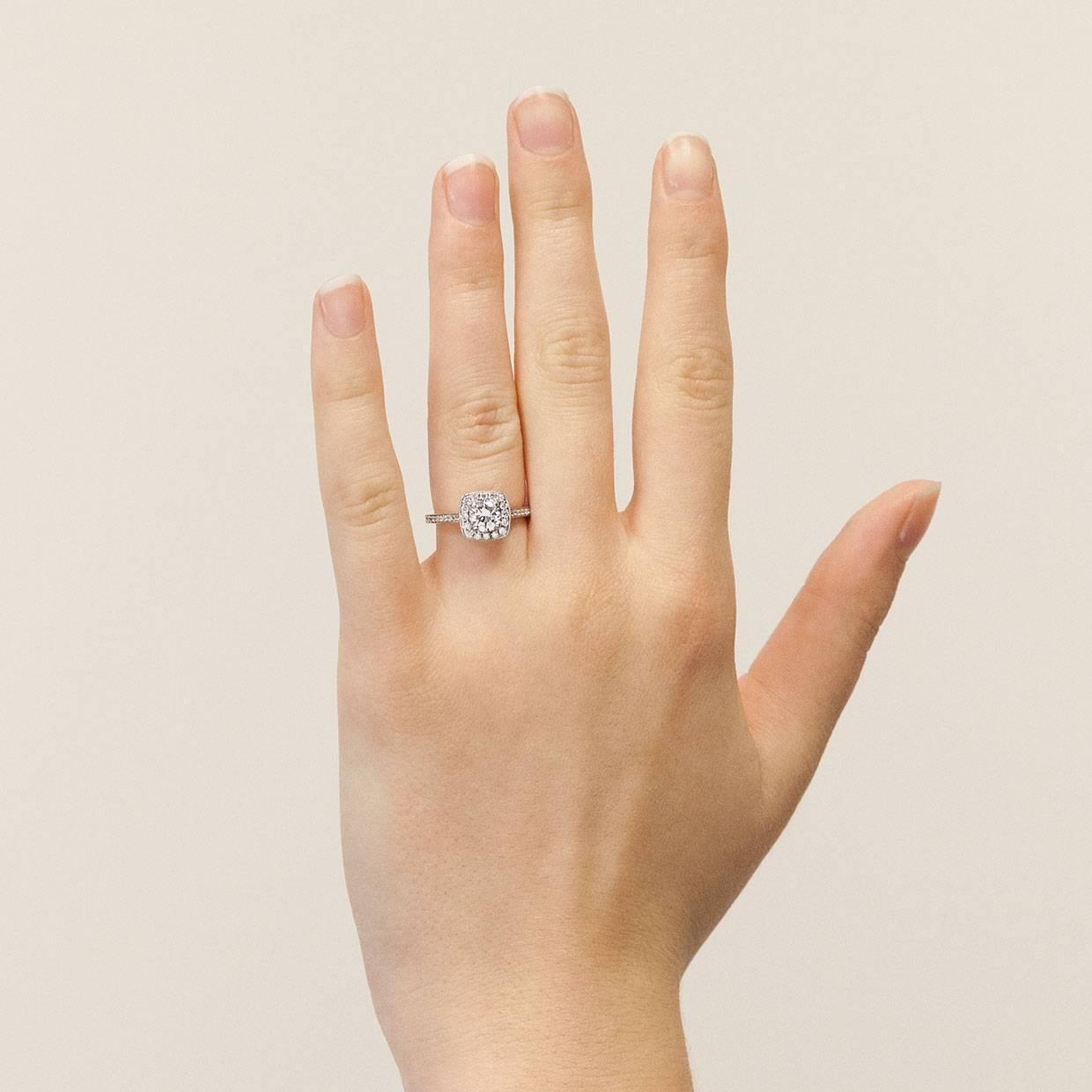 Round Diamond Cushion Halo White Gold Engagement Ring In Excellent Condition For Sale In Columbia, MO