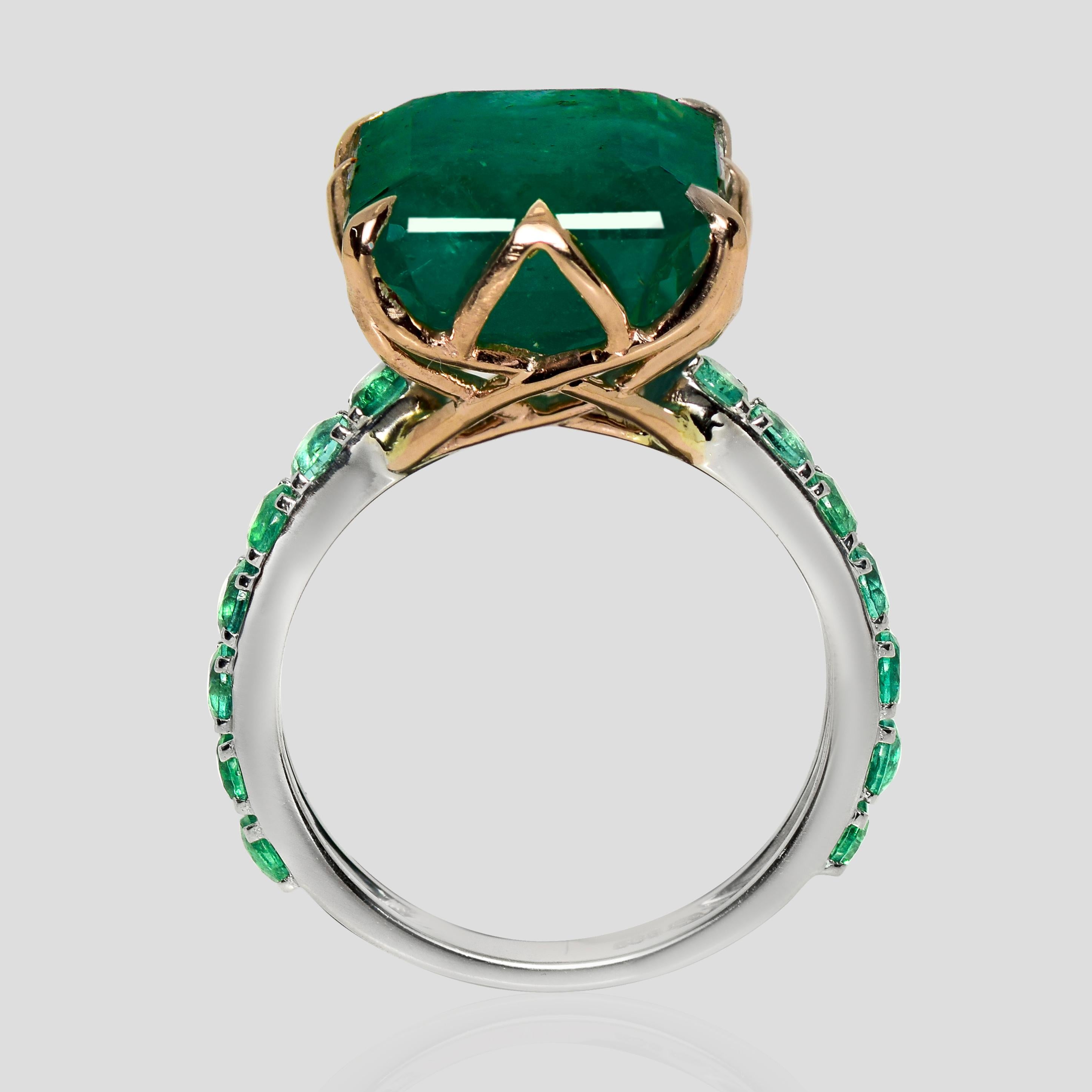 IGI 6,50 Ct 14K Dual Color Gold Sambia Vivid Green Emerald Verlobungsring im Zustand „Neu“ im Angebot in Kaohsiung City, TW