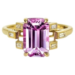 Anello di fidanzamento in stile Art Déco antico con kunzite rosa intenso HRD 14K da 4,27 ct e diamanti