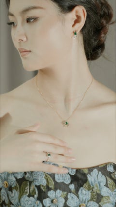 Set anello/orecchini/collana in oro 18 carati con smeraldo naturale verde vivido da 1,66 carati e diamanti