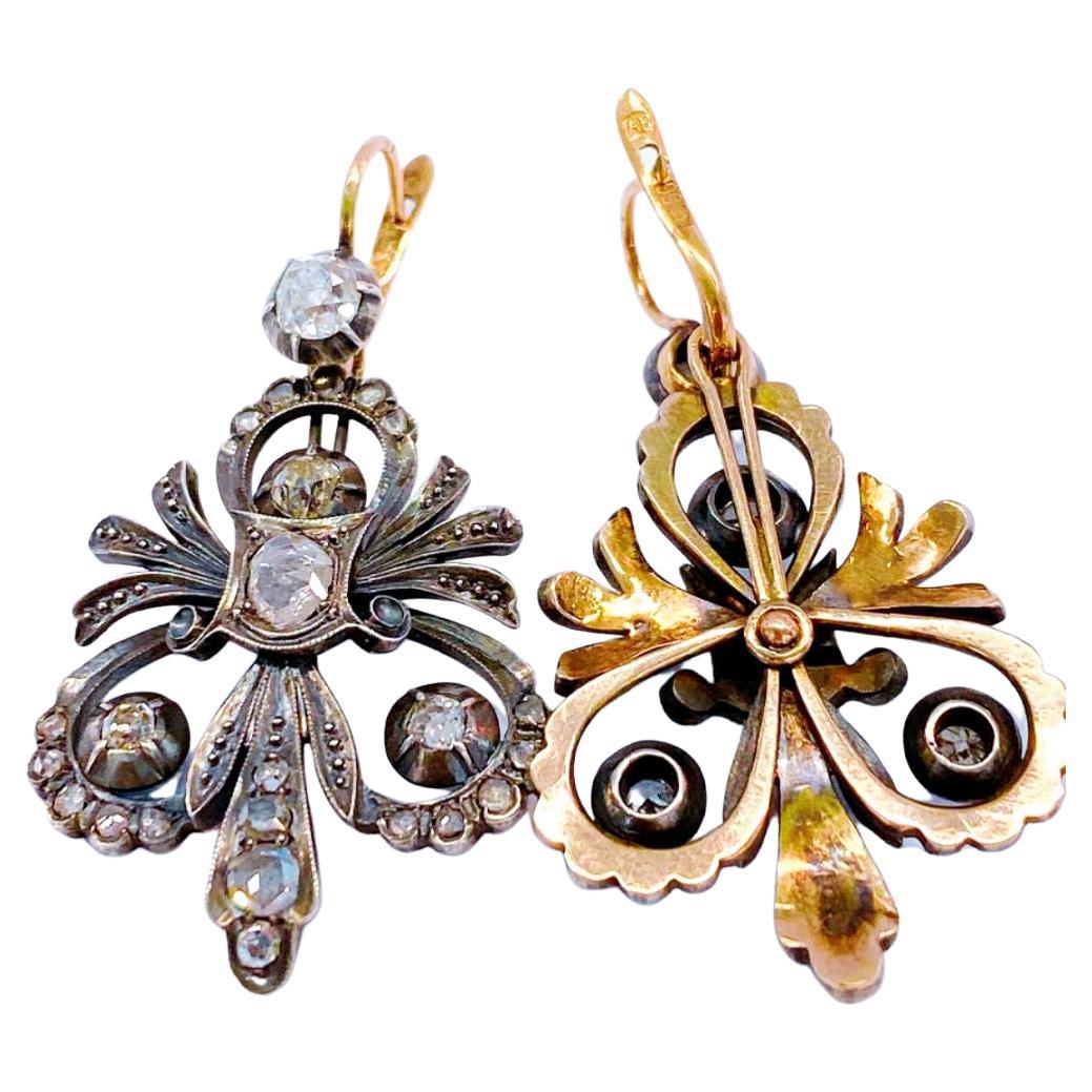 Antike umgewandelte Diamant-Ohrringe aus Gold Damen im Angebot