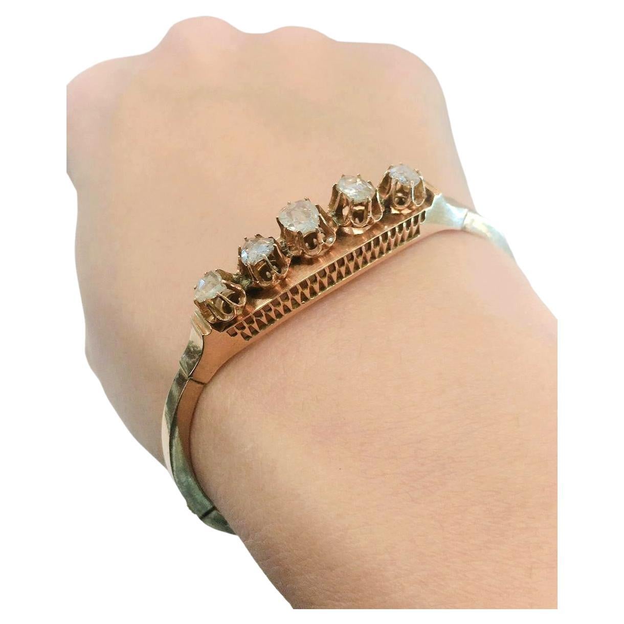 Bracelet jonc russe ancien des années 1880 en or avec diamants taille rose Pour femmes en vente