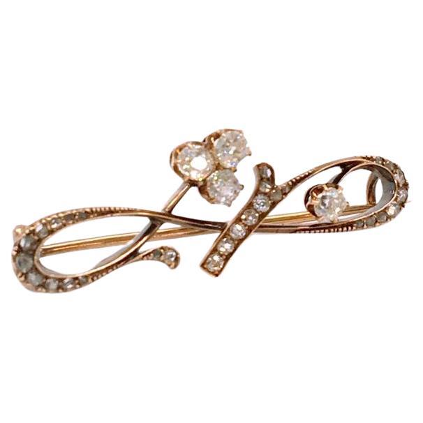 Antiguo Broche de Oro Ruso con Diamantes Antiguos Tallados en Mina
