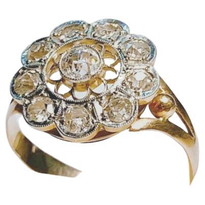 Bague russe ancienne à fleurs en or avec diamants taille vieille mine Bon état - En vente à Cairo, EG