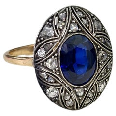 Antique 18k Gold Royal Blue Sapphire Ring with Diamonds Circa 1920s