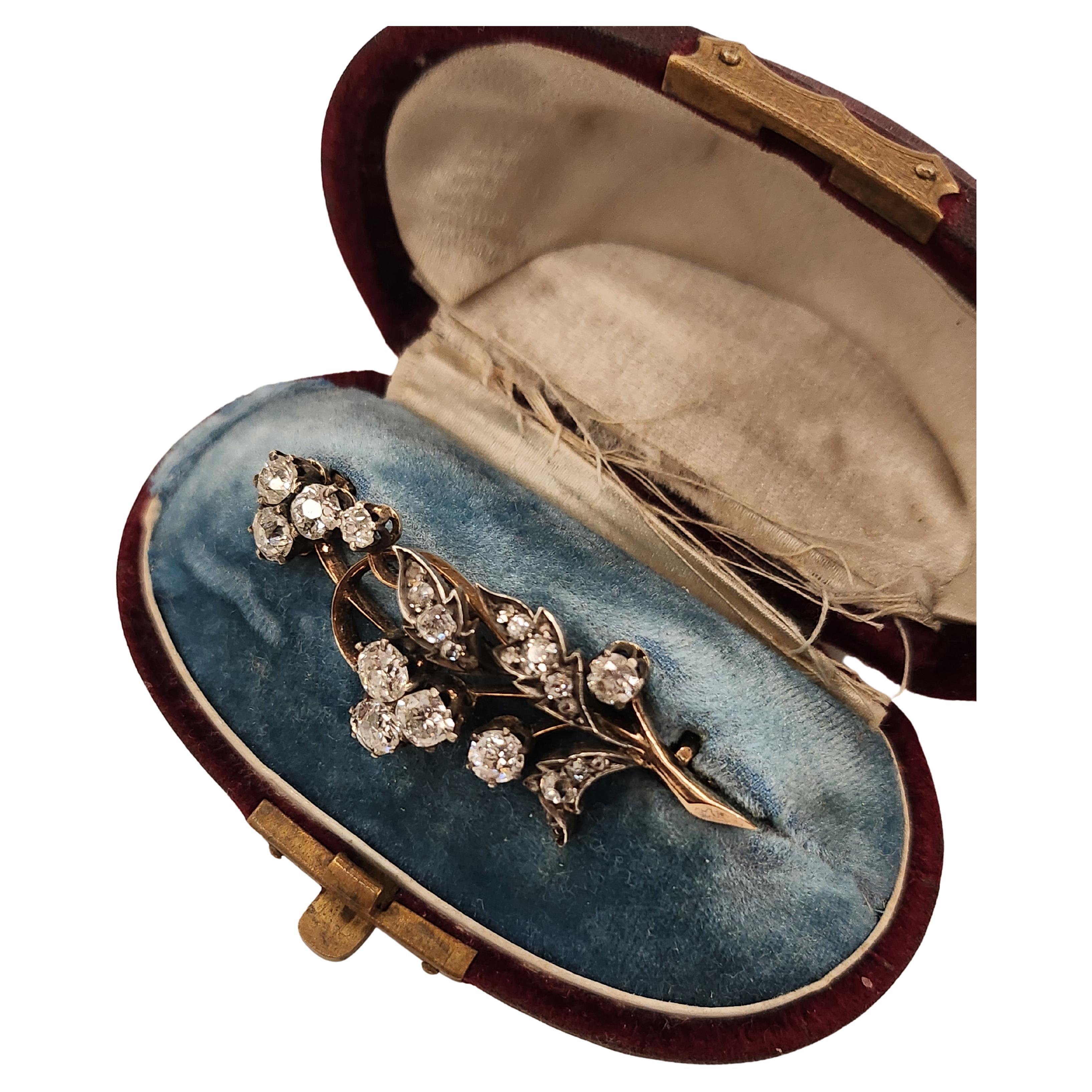 Women's Antique 1880s Old Mine Cut Diamond Russian Gold Brooch For Sale