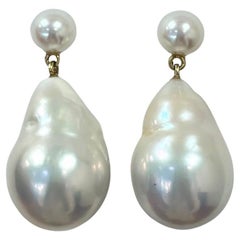 Orecchini con perle barocche a doppia goccia, oro 18 carati