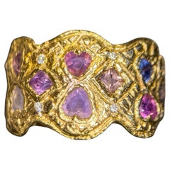 Anillo Leto Lama Emperatriz de Corazones Zafiros y Diamantes de Oro de 18 Quilates