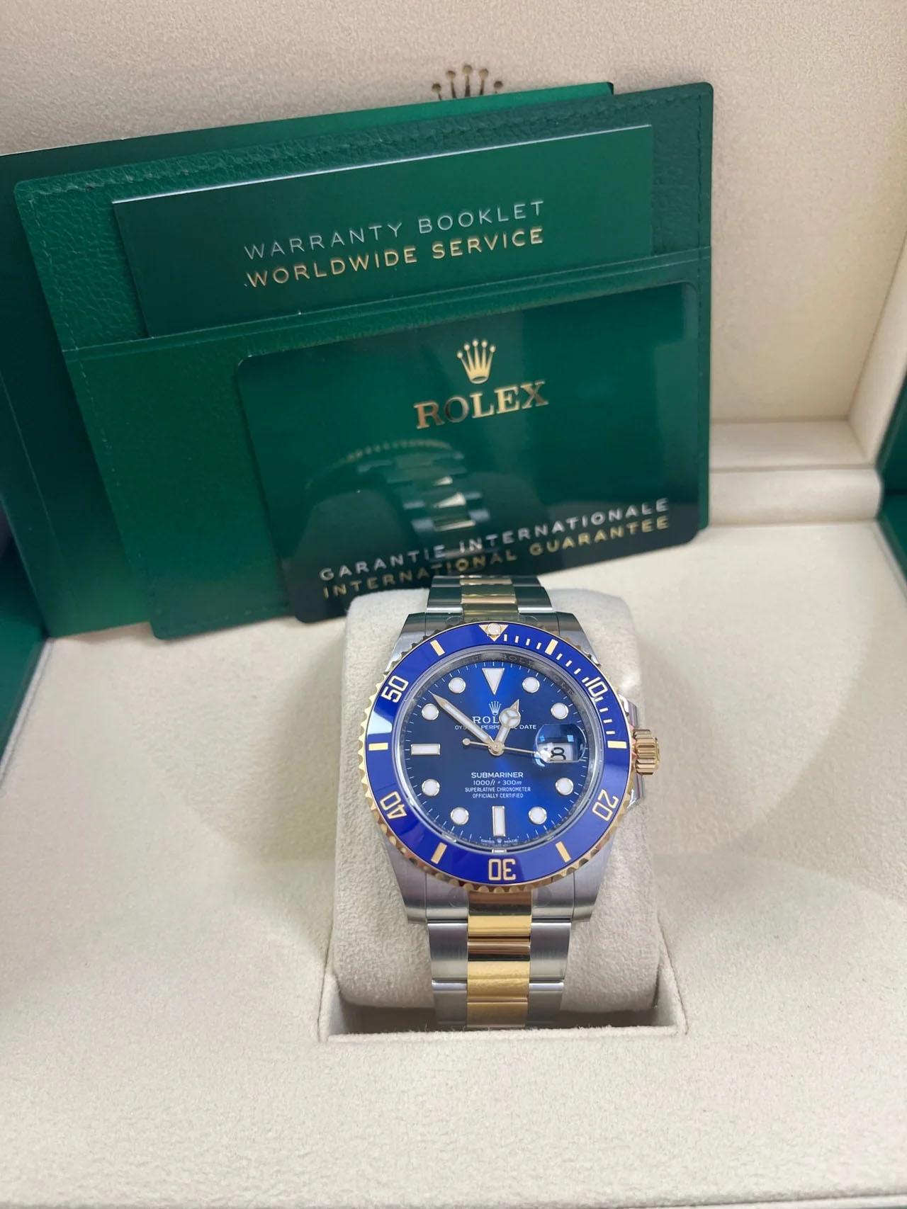 Rolex Submariner in oro e acciaio - Quadrante blu - Lunetta in ceramica (Ref# 126613LB) in vendita 6