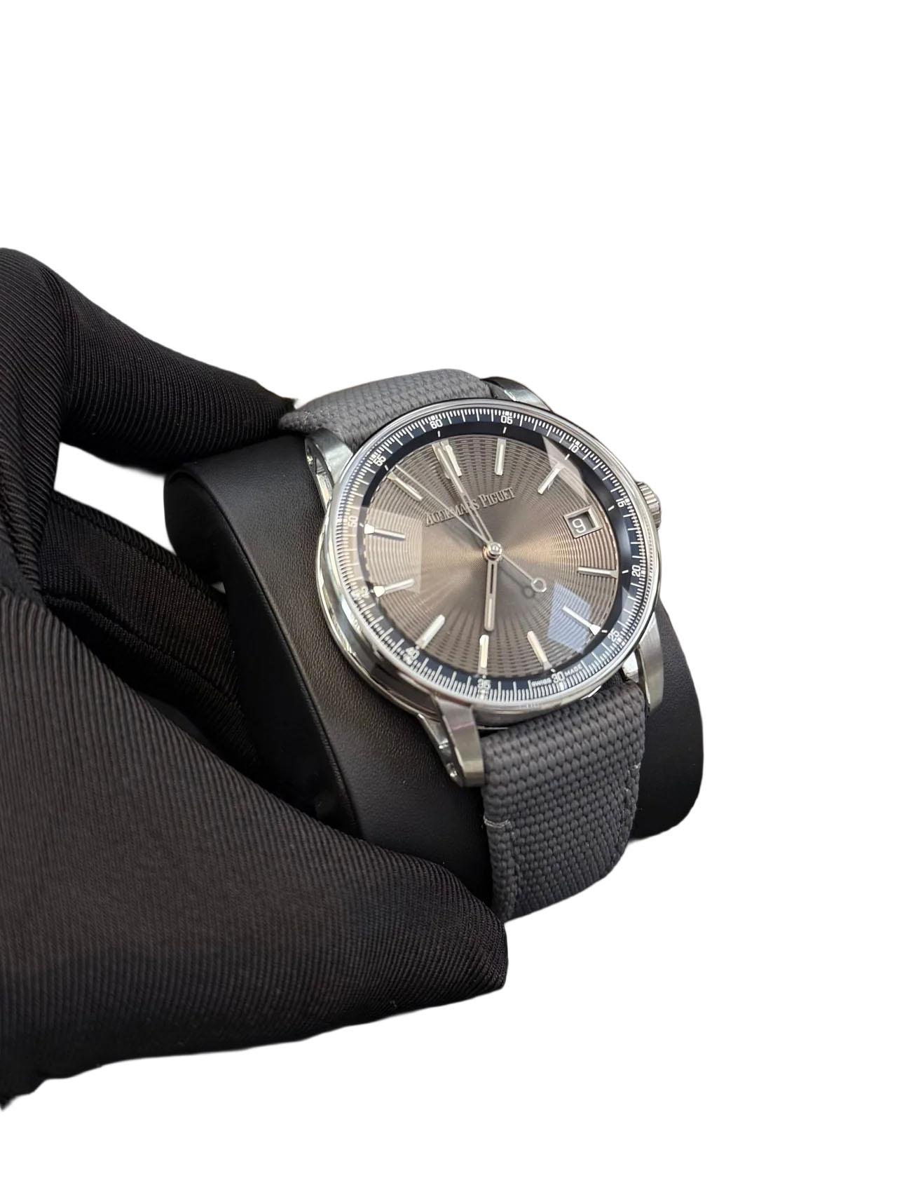Audemars Piguet Código 11.59 automático Acero inoxidable Esfera gris 15210ST.OO.A009 en venta 4