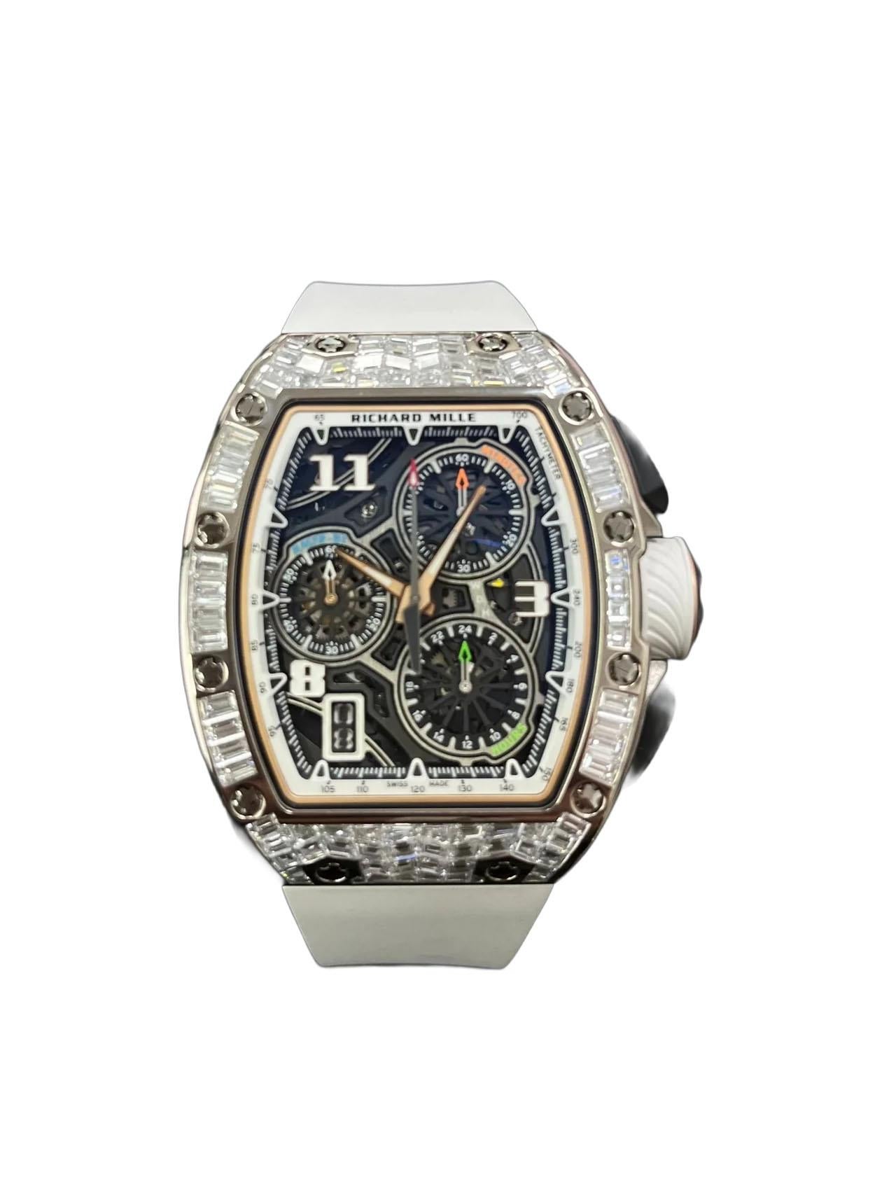 Richard Mille RM 72-01 Cronógrafo Flyback de cuerda automática Oro blanco con diamantes baguette

El tiempo puede controlarse y ordenarse según las aspiraciones. Reflejo del alma, el acto de crear nace de un poderoso deseo de renovación y de una