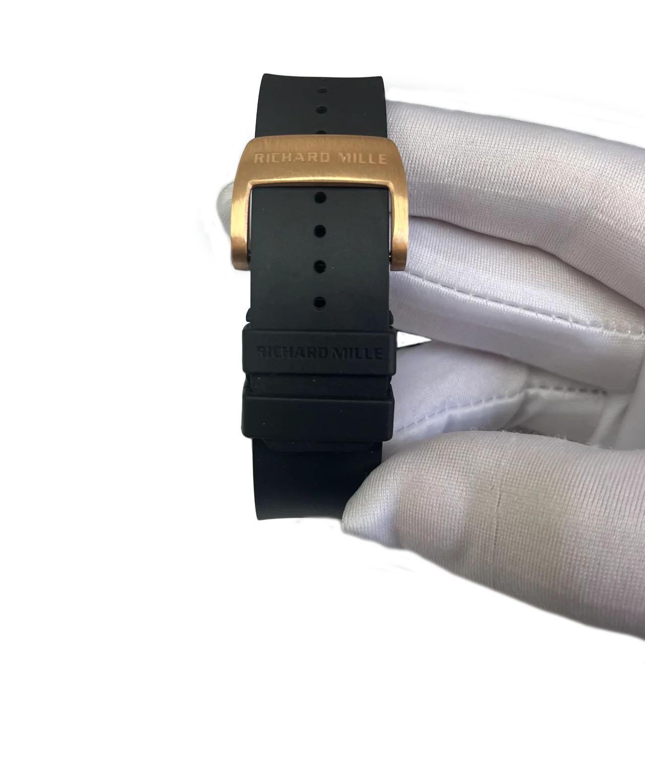 Richard Mille RM72-01 Cronógrafo de estilo de vida de cuerda automática Cerámica negra en venta 2