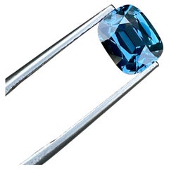 2,54 Karat Loser Blauer Spinell Stein Kissenschliff Natürlicher Tansanischer Edelstein