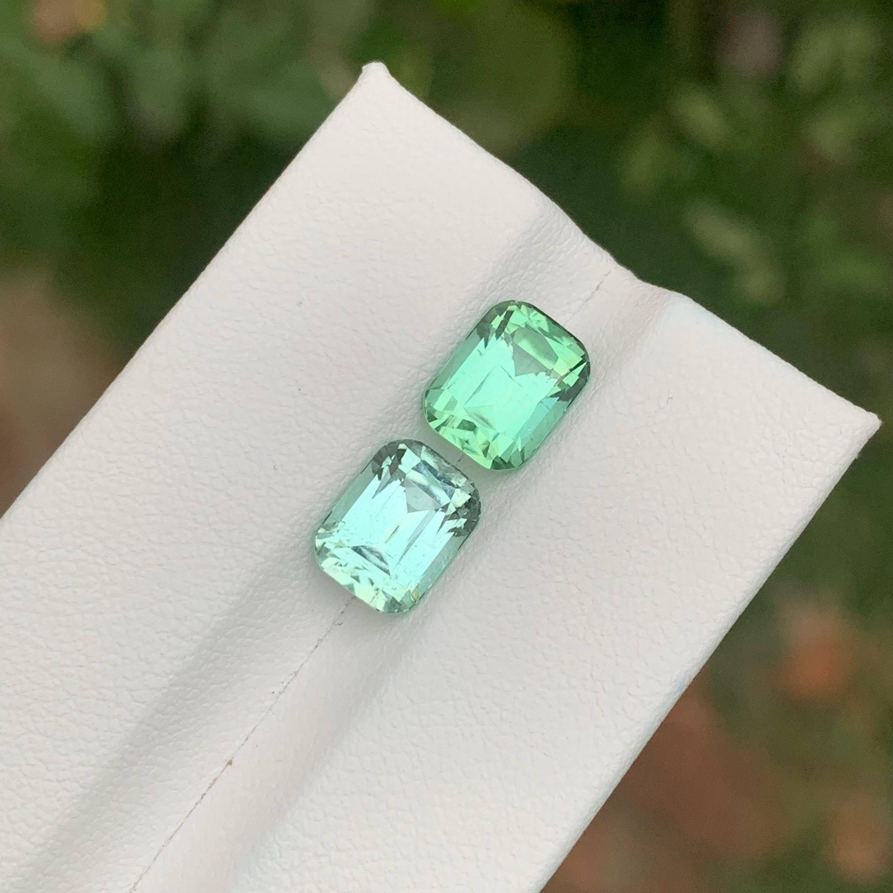 5.30 Carat Loose Mismatch Color Tourmaline Pair Cushion Cut Natural Afghan Gems en vente 1