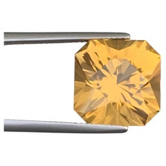 Citrine naturelle de couleur dorée, en vrac, de 11,20 carats, destinée à la joaillerie – Pierre précieuse brésilienne