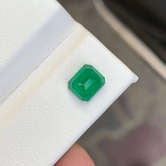 1.00 Carat Natural Loose Green Color Emerald Stone For Jewelry Gemstone