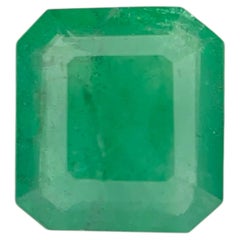 0.95 Carat Natural Loose Green Color Emerald Stone Emerald Cut Gemstone