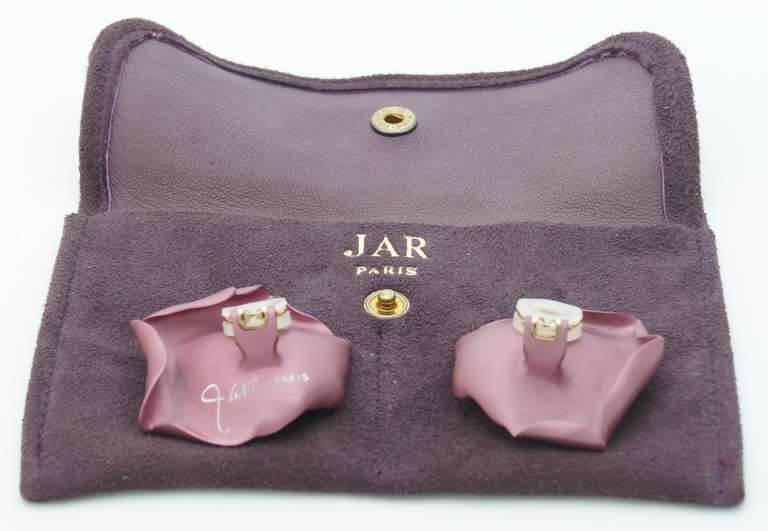 JAR Rose Petal Earrings In Excellent Condition In Miami, FL