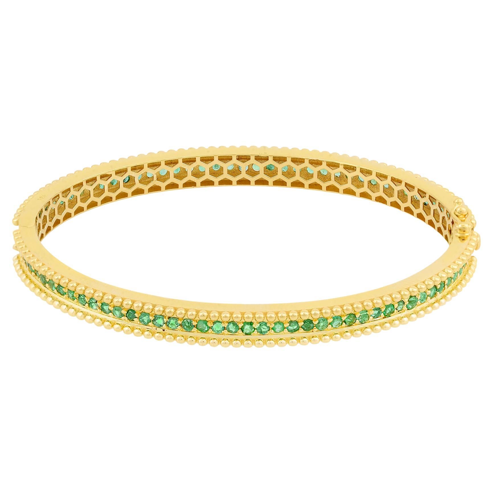 2.51 Carat Natural Emerald Gemstone Bracelet 18 Karat Yellow Gold Fine Jewelry For Sale