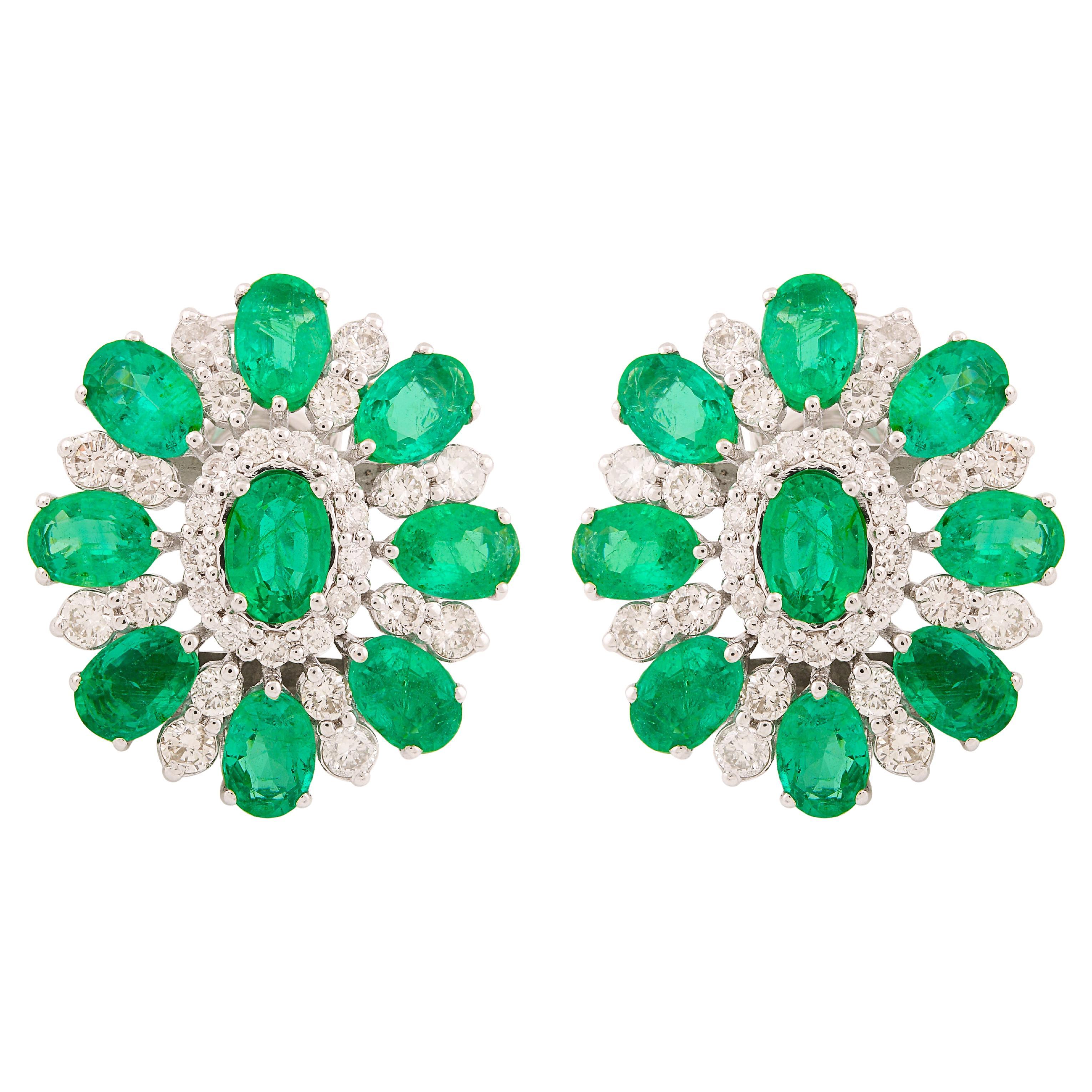 Oval Shape Natural Emerald Gemstone Flower Earrings 10 Karat White Gold Jewelry For Sale