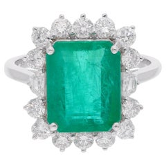 Natürlicher Smaragd Edelstein Cocktail Ring Diamant 18 Karat Weißgold Schmuck