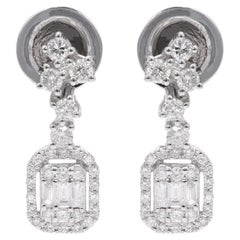Pendants d'oreilles en or blanc 18 carats avec diamants ronds et baguettes, fabrication artisanale
