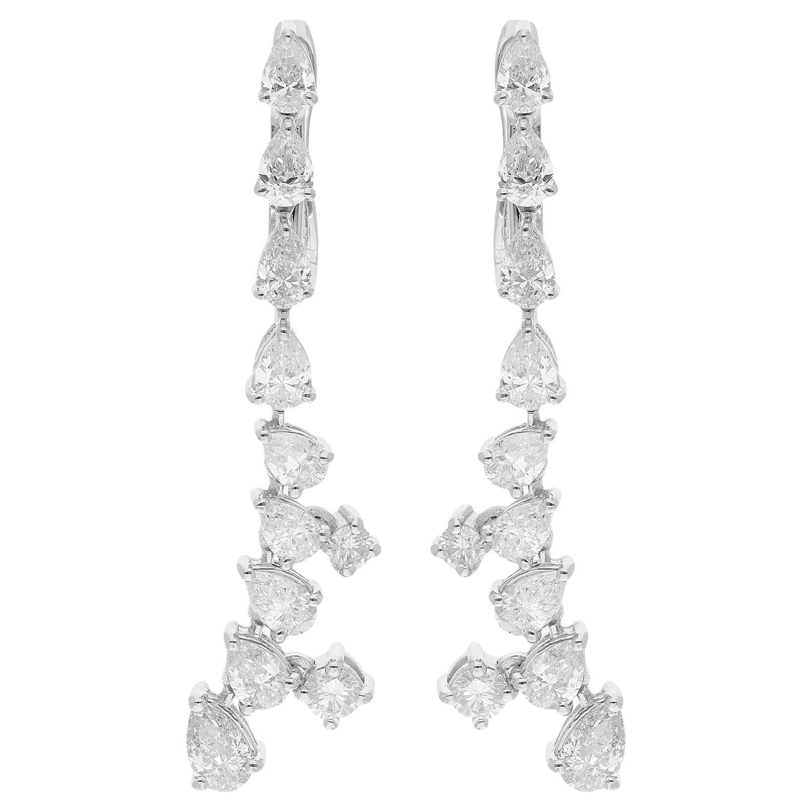 2,84 Ct. Orecchini pendenti con pera e diamante rotondo in oro bianco 18 carati Gioielli di pregio