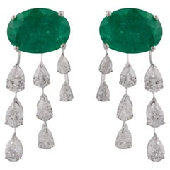 Boucles d
oreilles Emeraude Naturelle Poire Diamant Or blanc 14 carats Bijoux fins