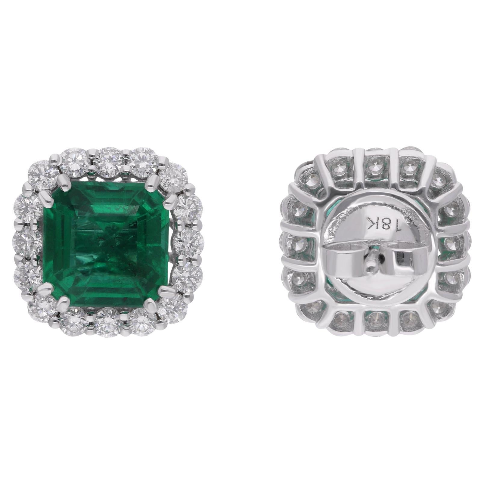 Orecchini a perno con gemma di smeraldo dello Zambia Diamante Oro bianco 14 carati Gioielli di pregio