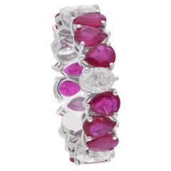 Anello a fascia con gemma di rubino pera e diamante ovale in oro bianco 14 carati Gioielli fatti a mano