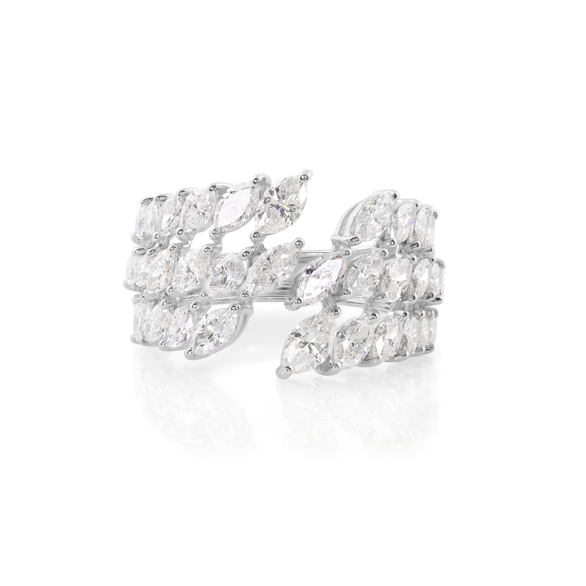 Anillo Puño Diamante Marquesa Natural 2,77 Quilates Oro Blanco 14 Kilates Joyería Fina