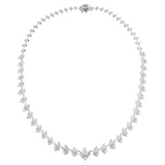 15,39 Ct SI Clarity HI Color Pear Diamond Necklace Gioielli in oro bianco 14 carati