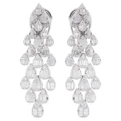 Orecchini con diamanti tondi e baguette da 1,65 carati in oro bianco 14 carati