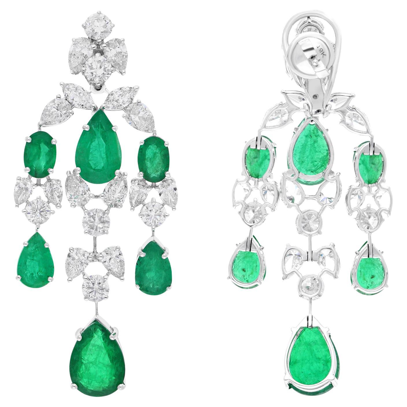 Zambianischer Smaragd-Edelstein-Kronleuchter-Ohrringe mit Diamanten aus 18 Karat Weißgold