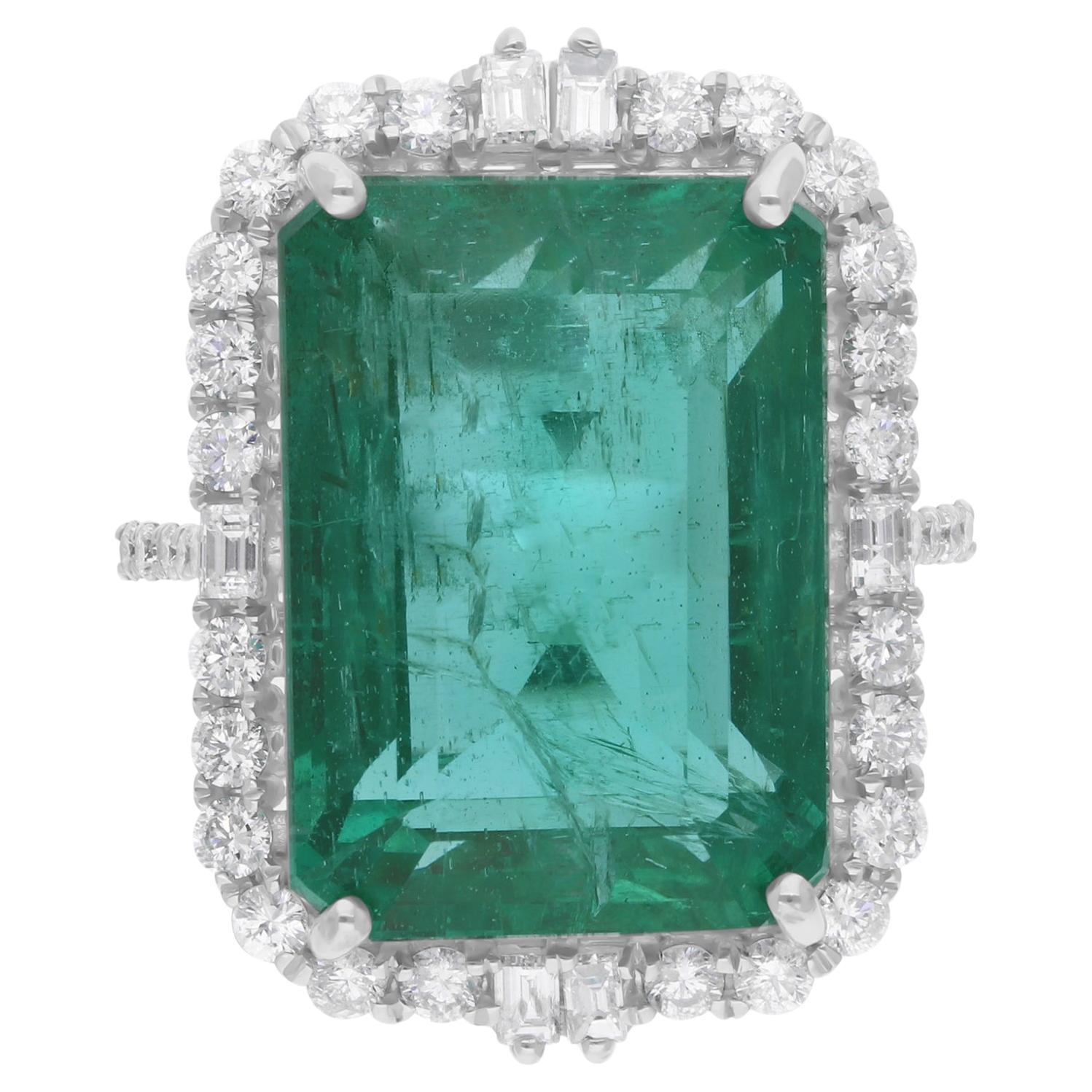 Spectrum Jewels Zambian Emerald SI/H Diamond 18k White Gold Cocktail Ring For Sale