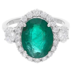 Zambian Emerald Gemstone Cocktail Ring SI/H Diamond 18 Karat White Gold Jewelry