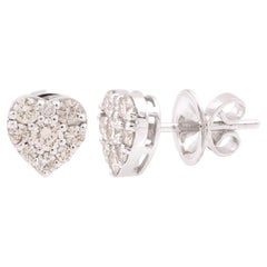 Orecchini a perno a forma di cuore con pavé di diamanti da 0,85 carati Gioielli in oro bianco massiccio 10k