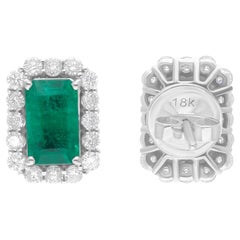 Smeraldo dello Zambia da 2,35 carati e diamante SI/H da 0,77 carati, orecchini in oro bianco da 18 carati